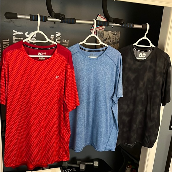 Russell Athletic Men's Red Performance Shirts - Picture 1 of 8
